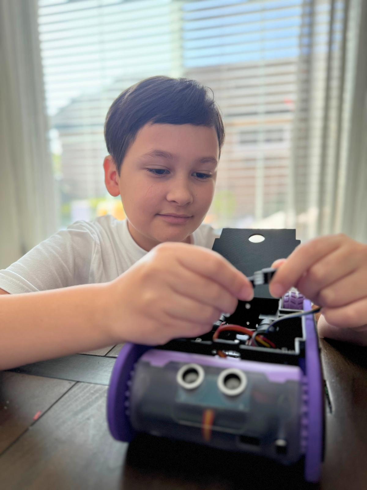 CrunchLabs: Where kids & adults learn to Think like Engineers